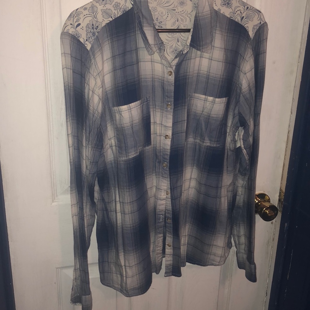 Rock/Country Blue and White Button up!
